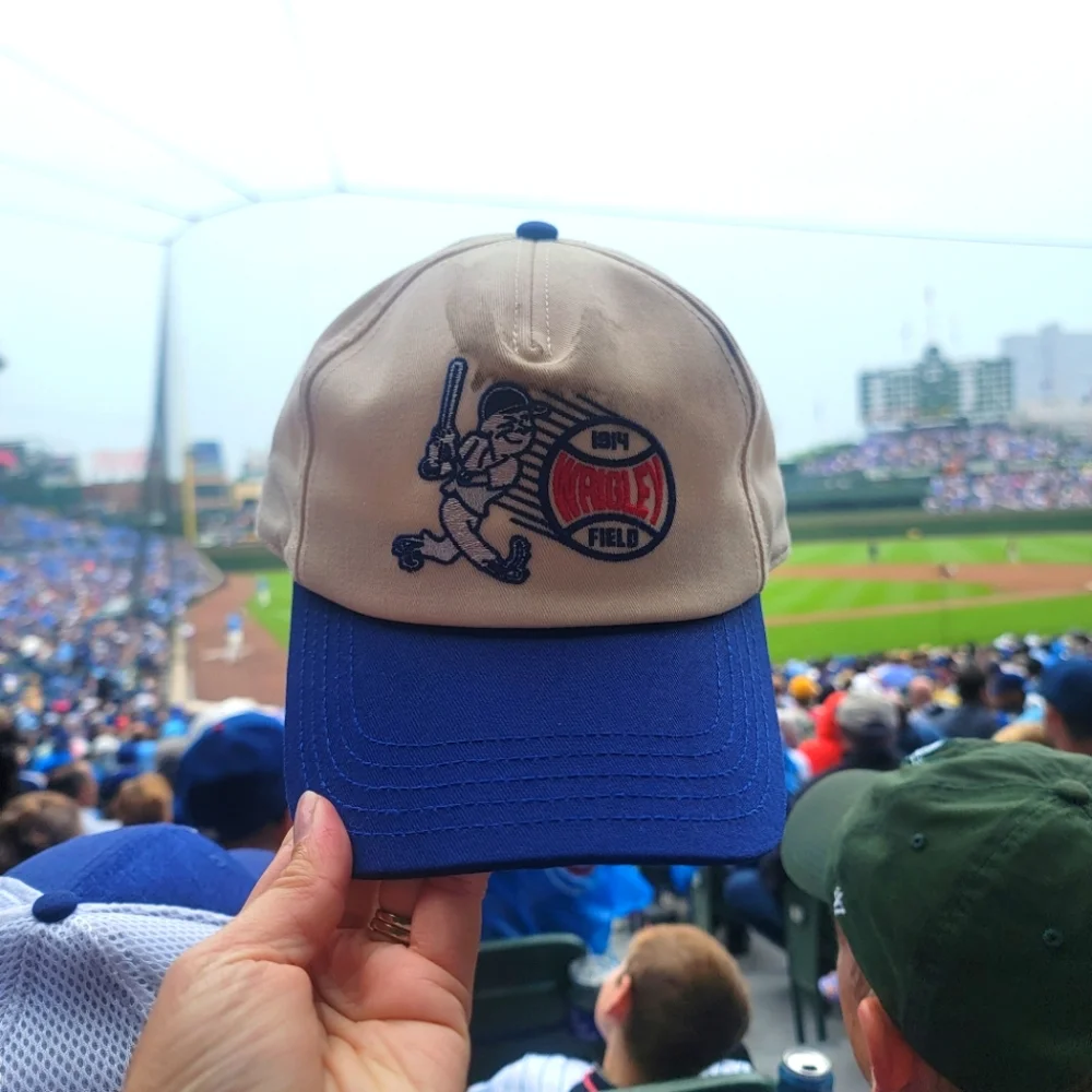 Wrigley Field Chicago Cubs Hat - Picture 1 of 5